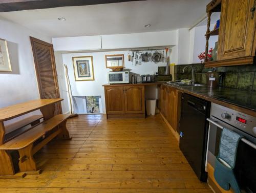 PXL 20250211 162344045