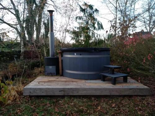 d49c232a-7ff5-420a-8baa-d47af158e4e4